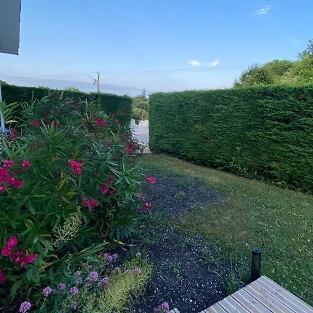 ベッド・アンド・ブレックファスト Cote Jardin Parc Saint Martin Pompignac